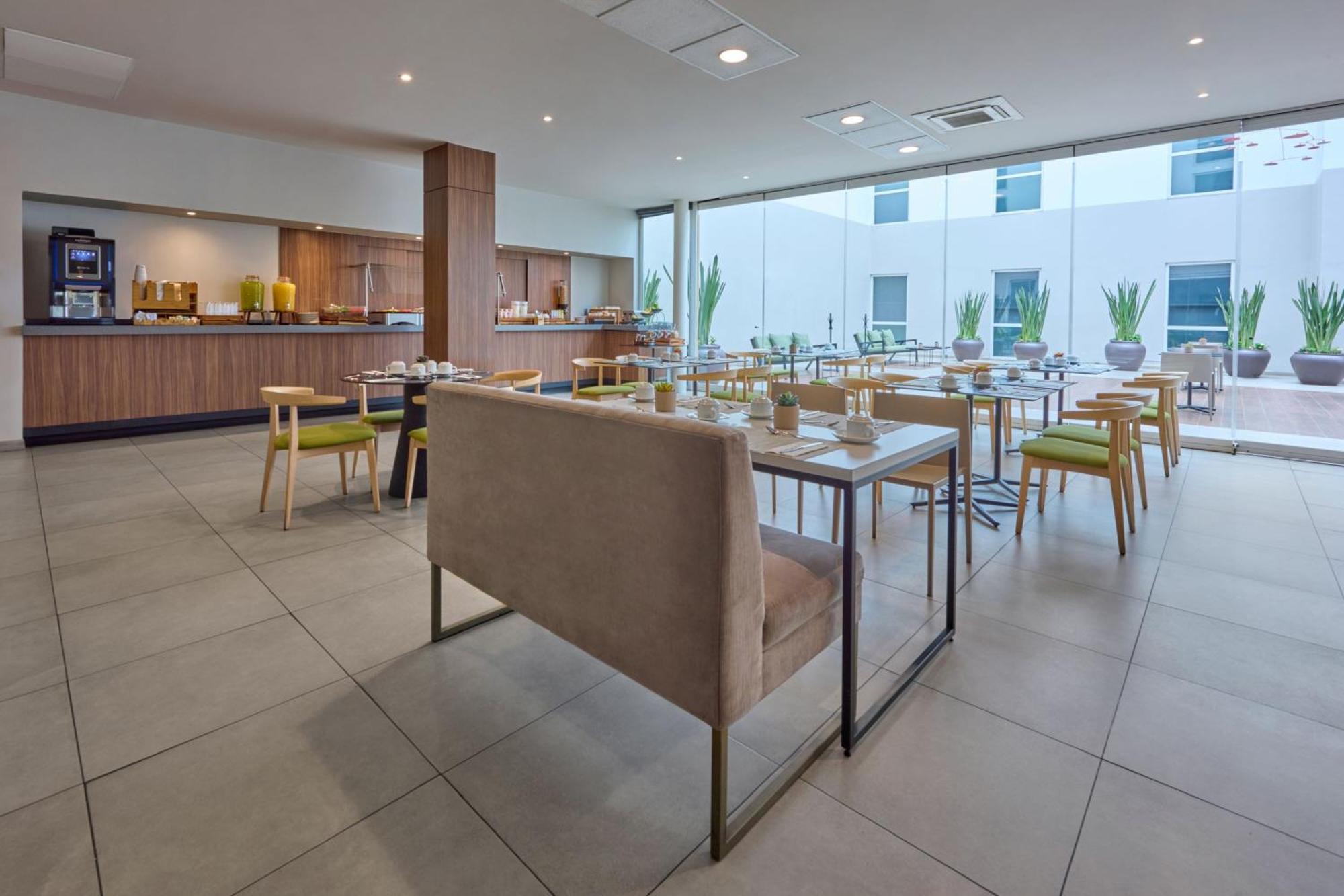 City Express Plus By Marriott Ciudad De Mexico Insurgentes Sur Экстерьер фото