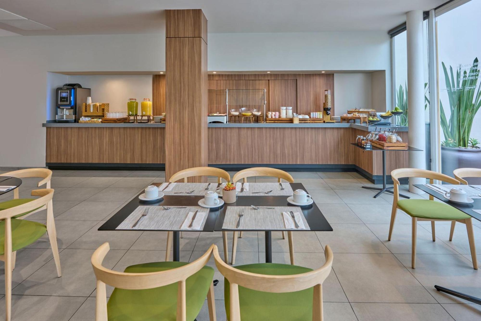 City Express Plus By Marriott Ciudad De Mexico Insurgentes Sur Экстерьер фото