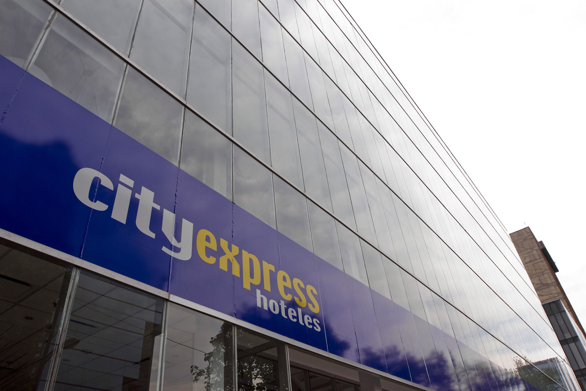 City Express Plus By Marriott Ciudad De Mexico Insurgentes Sur Экстерьер фото